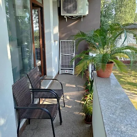 Center Sea Apartment